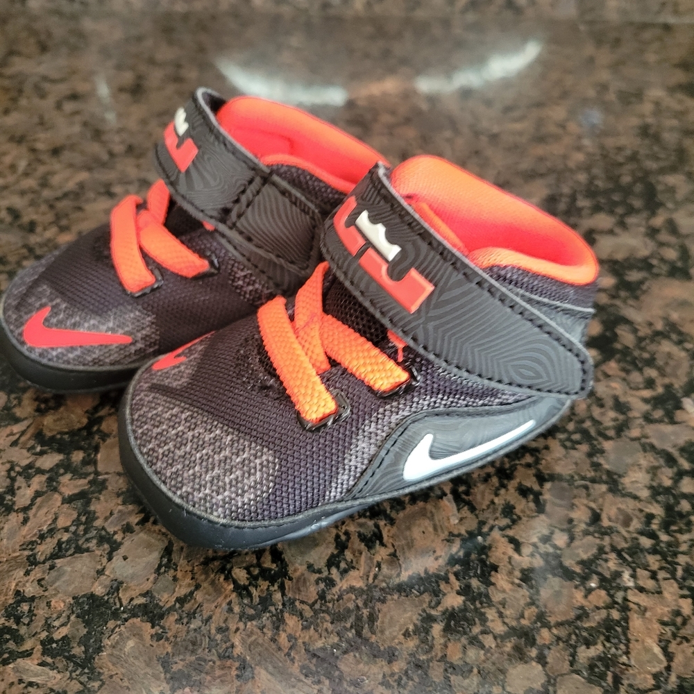 Baby Nike